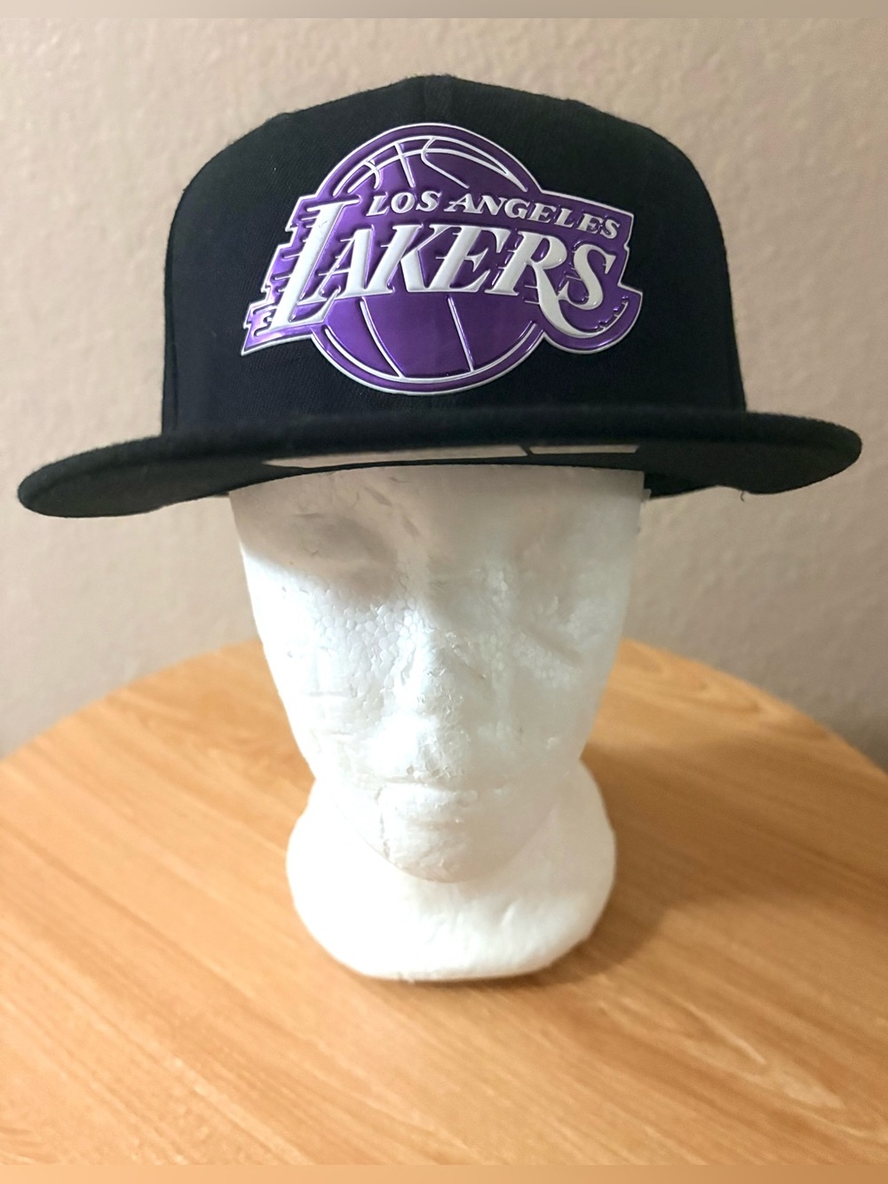 Los Angeles LA Lakers Hat Black Cap Purple Ultra Game NBA USA Logo Brand New